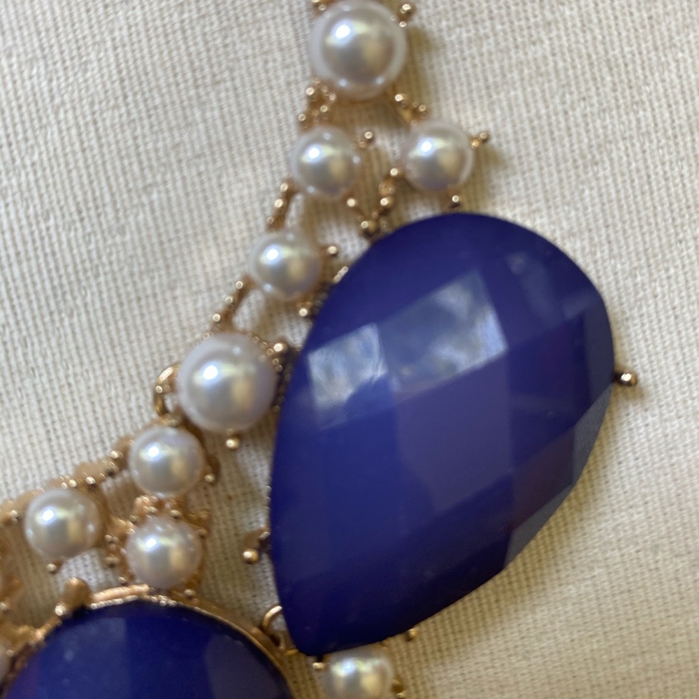 Statement necklace - Picture 3 of 7